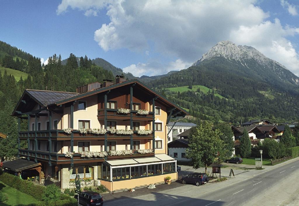 Hotel Alpina Kleinarl Exteriör bild